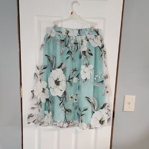 Marineblu Floral A-Line Skirt in Light Blue and White